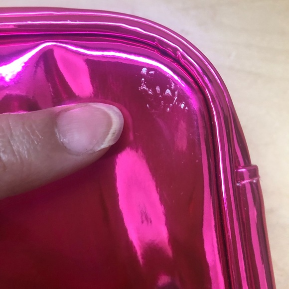 Used Bratz X Makeup Revolution Pink Shiny Brush Bag - Picture 4 of 5